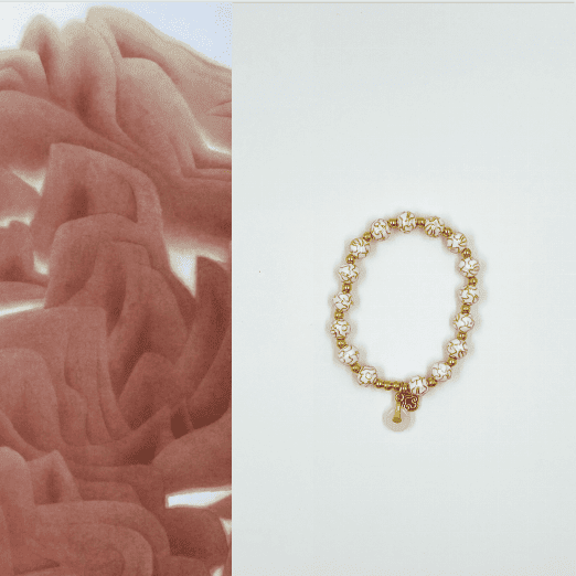 8mm Abundant White Blossoms Blooming